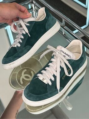 Chanel Sneaker
